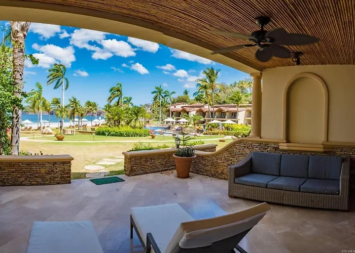 Villa Palms 5 Luxury Beachfront