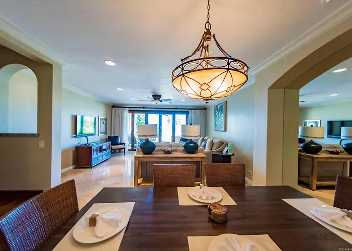 Palms 5 Luxury Beachfront *